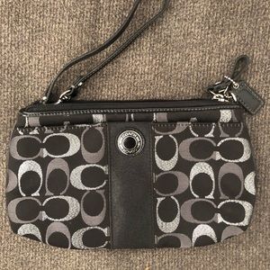 Brand new Coach clutch